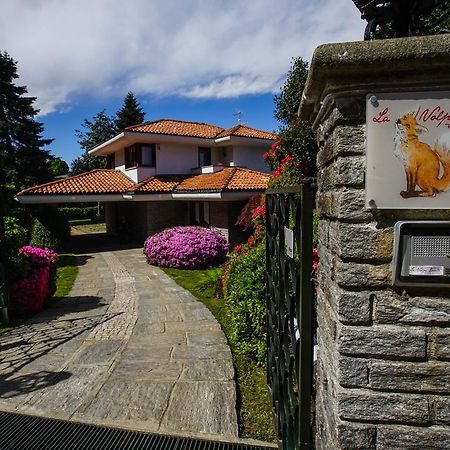 Bed and Breakfast La Volpe Dorata Stresa Exterior foto